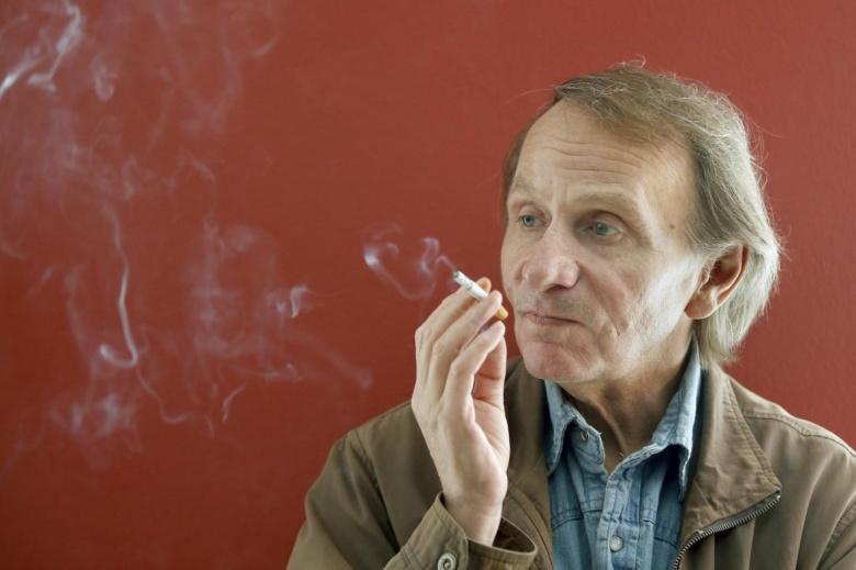 Fenomenální Houellebecq, ve svých knihách rád provokuje, v posledním románu naznačil, že je na čase skončit