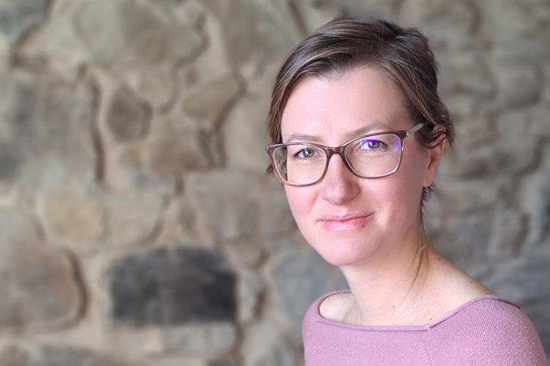 "Jestliže hned první večer dovolené tancujete s místními na náměstí sambu, není to ani štěstí, ani náhoda. Je to standardní situace." Lucie Brejšová si zamilovala Brazílii natolik, že do ní zasadila děj své prvotiny