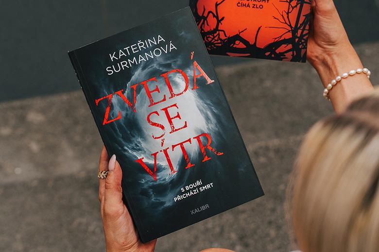 Královna českého hororu – Kateřina Surmanová: Autorka bestselleru Šepot z lesa přichází s děsivou novinkou, která se odehrává na jižní Moravě