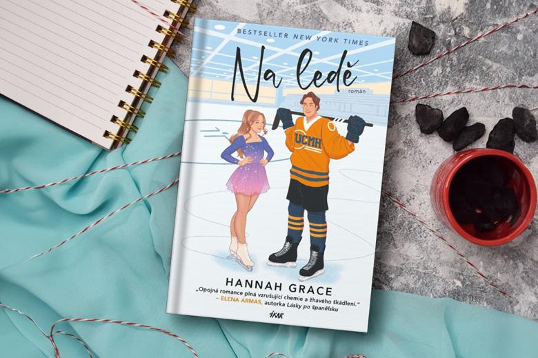 Žhavá láska mezi krasobruslařkou a kapitánem hokejového týmu: Kniha Na ledě by neměla uniknout žádné fanynce romantického bestselleru Hypotézy lásky