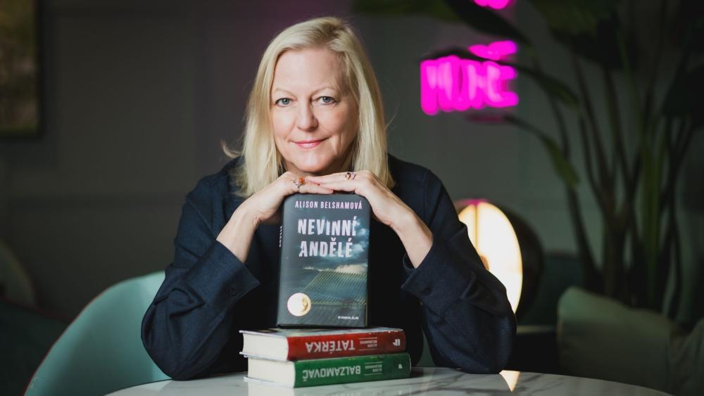 Jak se staví dokonalá vražda? Alison Belshamová odhaluje zákulisí detektivek