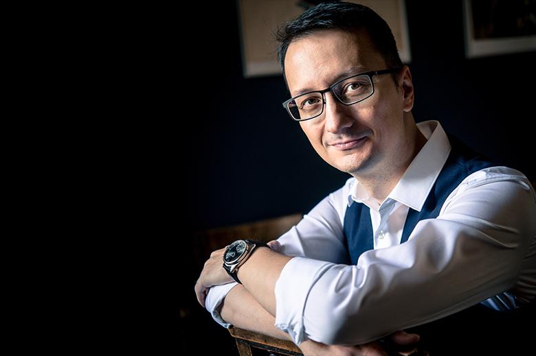 Čtenáře pořád upozorňuji, že každá má kniha může být poslední, zmiňuje v rozhovoru Jozef Karika